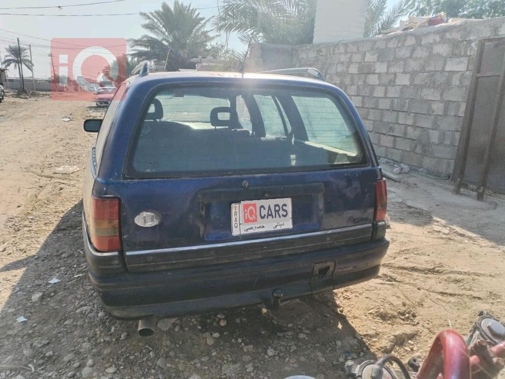 اوبل أوميغا